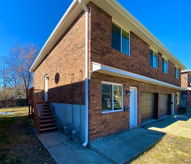 1910 S Claremont Ave Rentals in Independence, MO