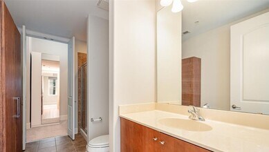 4620 Piedmont Row Dr in Charlotte, NC - Building Photo - Building Photo