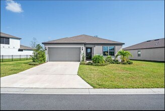 11628 Moonsail Dr in Parrish, FL - Building Photo - Building Photo