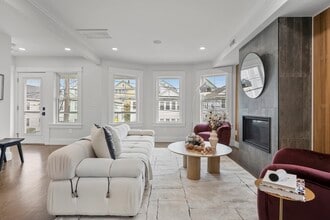 62 Governor Winthrop Rd, Unit 2 in Somerville, MA - Building Photo - Building Photo