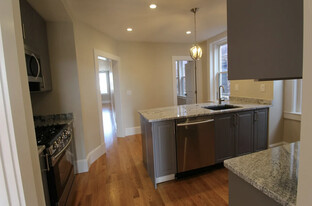38 Frankfort St, Unit 2 in Boston, MA - Building Photo
