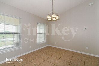 1928 NW 9th Pl in Cape Coral, FL - Building Photo - Building Photo