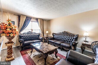 12212 Birchview Dr in Clinton, MD - Building Photo - Building Photo