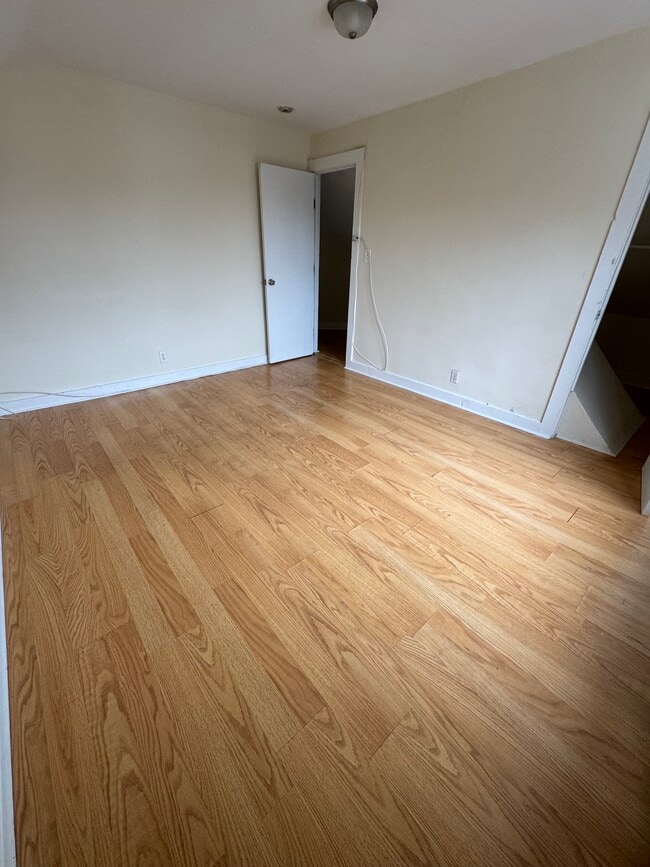 137 Quinnipiac St, Unit 137 Quinnipiac