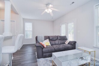 11315 Dundarrach Ln in Charlotte, NC - Building Photo - Building Photo