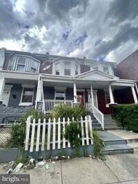 5805 Master St photo'