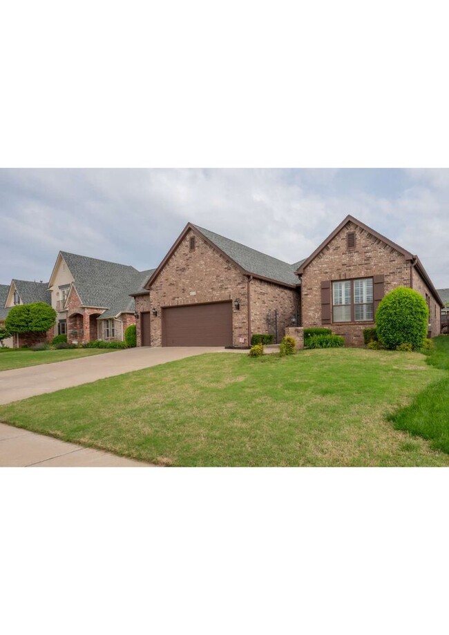 4008 W Utica St in Broken Arrow, OK - Building Photo - Building Photo