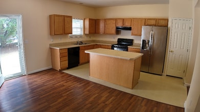 6 Gr-Pd-51 in Greer, SC - Building Photo - Building Photo