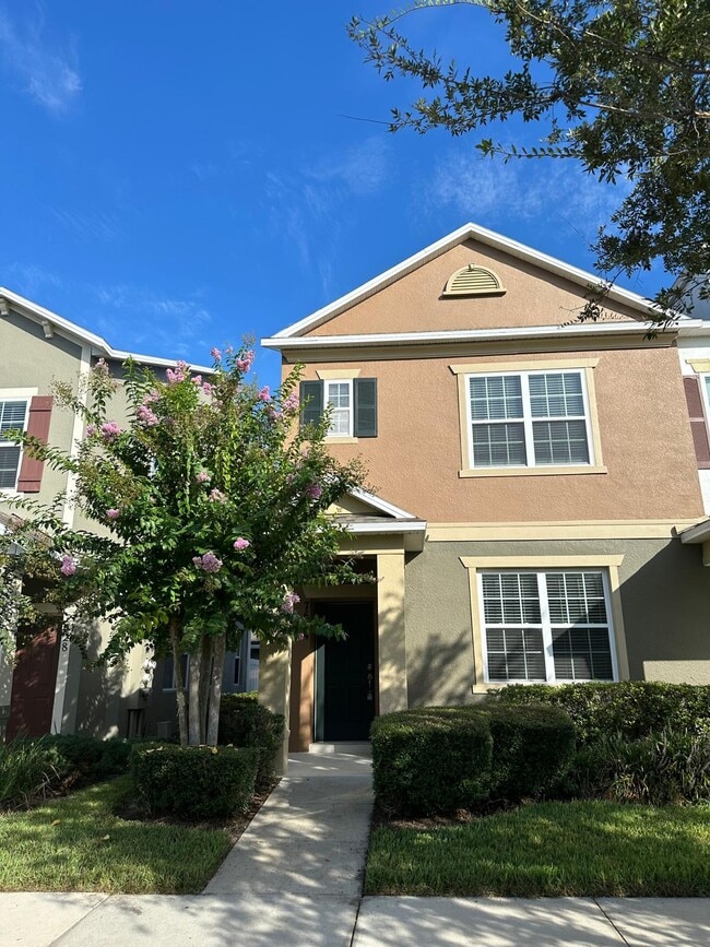 7624 Sutherton Ln in Windermere, FL - Building Photo - Building Photo