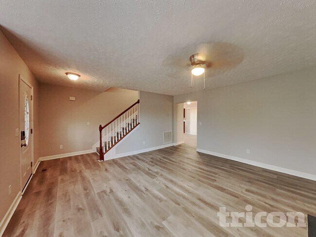 140 Sundance Way, Unit 07-F in White House, TN - Building Photo - Building Photo