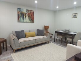 561 Donegani Av in Pointe-claire, QC - Building Photo
