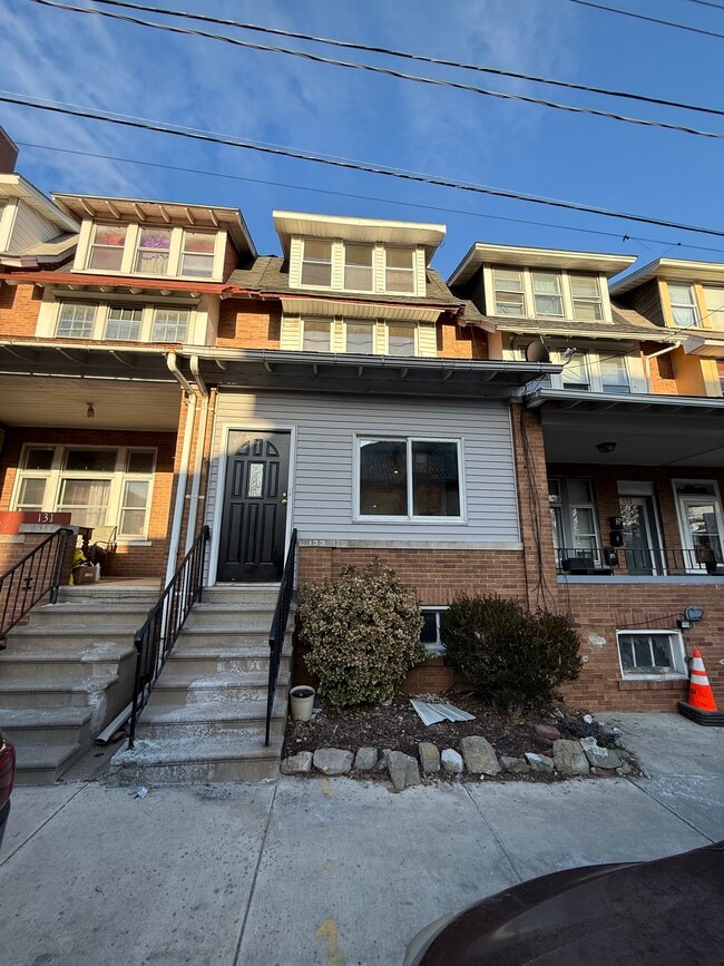 property at 133 S 15th St