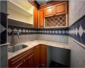 7004 JFK Blvd E in Guttenberg, NJ - Building Photo - Building Photo