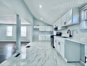 10 Kensington St in New Haven, CT - Building Photo - Building Photo