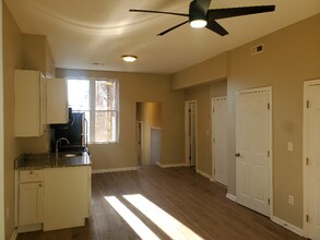 1708 Madison Ave-Unit -3 in Baltimore, MD - Building Photo - Building Photo