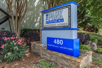 The Park at Peachtree Hills in Atlanta, GA - Building Photo - Building Photo