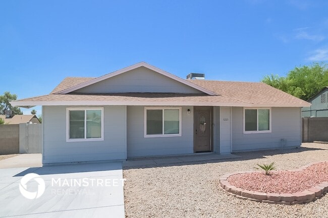 property at 7223 W Mercer Ln