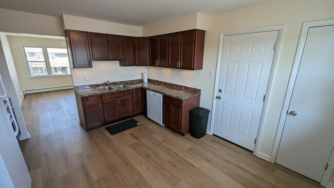 14455 Jefferson Ave, Unit 2W in Orland Park, IL - Building Photo - Building Photo