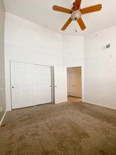 5485 Zephyr St, Unit 201 in Arvada, CO - Foto de edificio - Building Photo