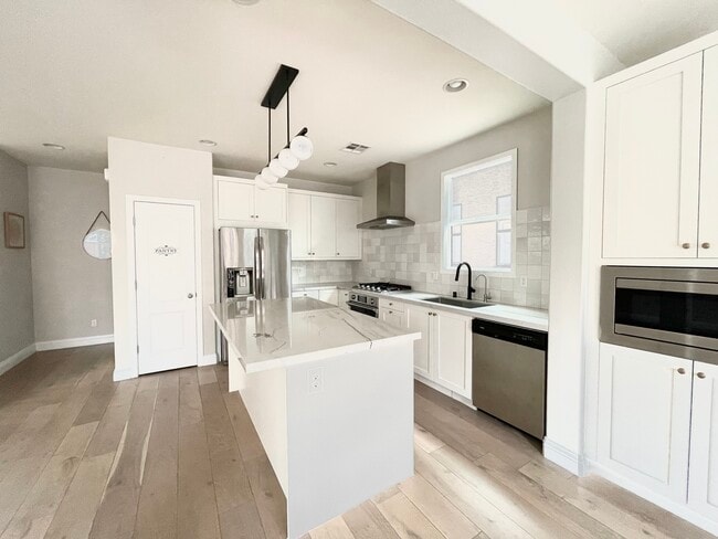 property at 7468 Morisset Ave