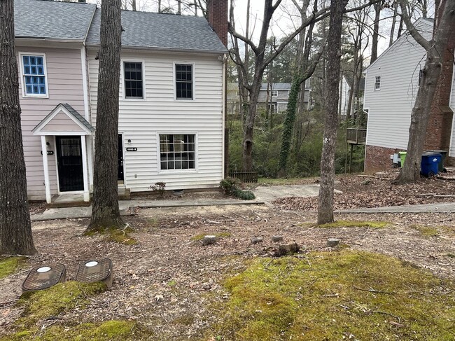 property at 4905 Coral Ridge Ct