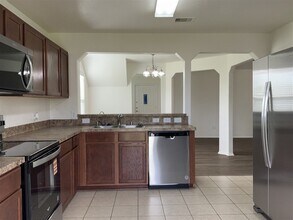1143 Desert Willow Ln in Rosenberg, TX - Building Photo - Building Photo