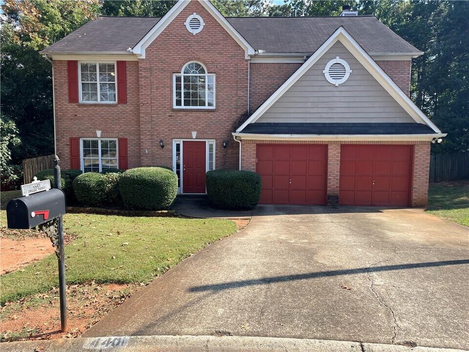 4401 Dickens Ct NW in Kennesaw, GA - Building Photo