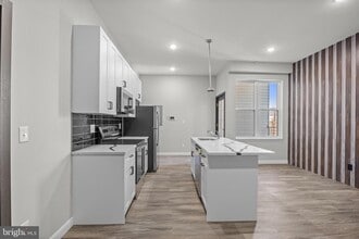 405 N Simpson St in Philadelphia, PA - Building Photo - Building Photo