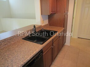 1611 Columbia Arms Cir in Kissimmee, FL - Building Photo - Building Photo