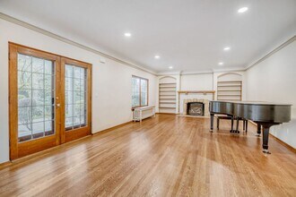 950 17th Ave E in Seattle, WA - Building Photo - Building Photo