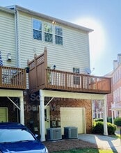 10407 Winslet Dr in Charlotte, NC - Foto de edificio - Building Photo