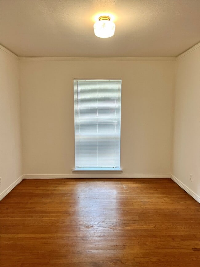 property at 4057 Woodfox St