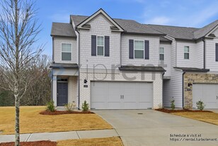 2438 Bayberry St in Acworth, GA - Building Photo