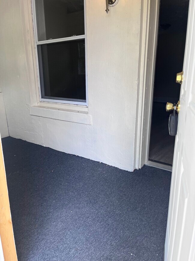 3 Monmouth Pl in Trenton, NJ - Building Photo - Building Photo