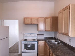 9429-9496 96 Ave in Fort St John, BC - Building Photo - Building Photo