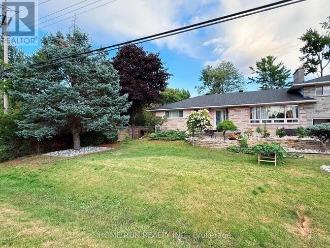 property at 90 MacFarlane Rd