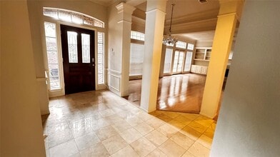 4067 Heathersage Dr in Houston, TX - Building Photo - Building Photo