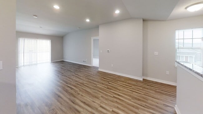 property at 700 Cedar Bluffs Dr