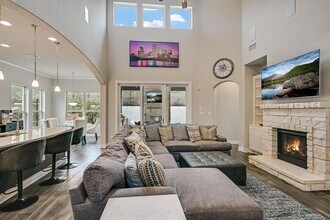 501 Anfield Cir in Austin, TX - Building Photo - Building Photo