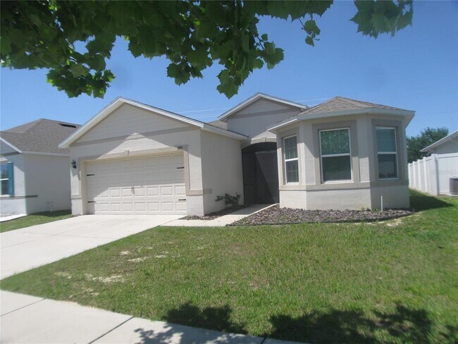 599 Autumn Stream Dr in Auburndale, FL - Building Photo - Building Photo