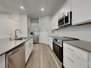 5035 Washington St SE in Olympia, WA - Building Photo - Building Photo