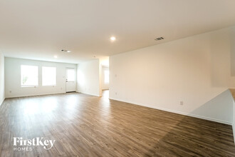 14810 Dillard Ml in San Antonio, TX - Building Photo - Building Photo