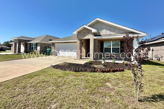 4659 Honor Guard Wy in Crestview, FL - Building Photo - Building Photo