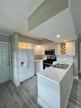 820 SE 12th St in Fort Lauderdale, FL - Building Photo - Building Photo