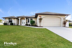 1829 NW 23rd Ave in Cape Coral, FL - Building Photo