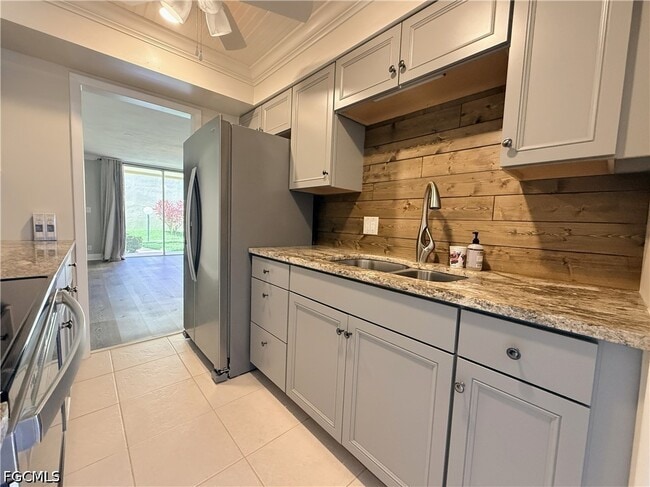 property at 1608 SE 28th Terrace