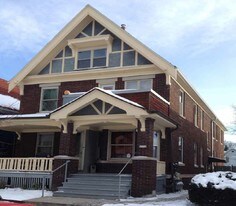 2556 N Weil St Apartments