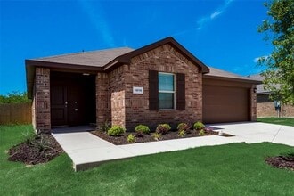 8816 Ring Gold Dr in Fort Worth, TX - Building Photo - Building Photo