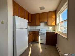 35 Beers St in Bridgeport, CT - Building Photo - Building Photo