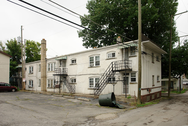 2196-2200 Waldeck Ave in Columbus, OH - Building Photo - Building Photo